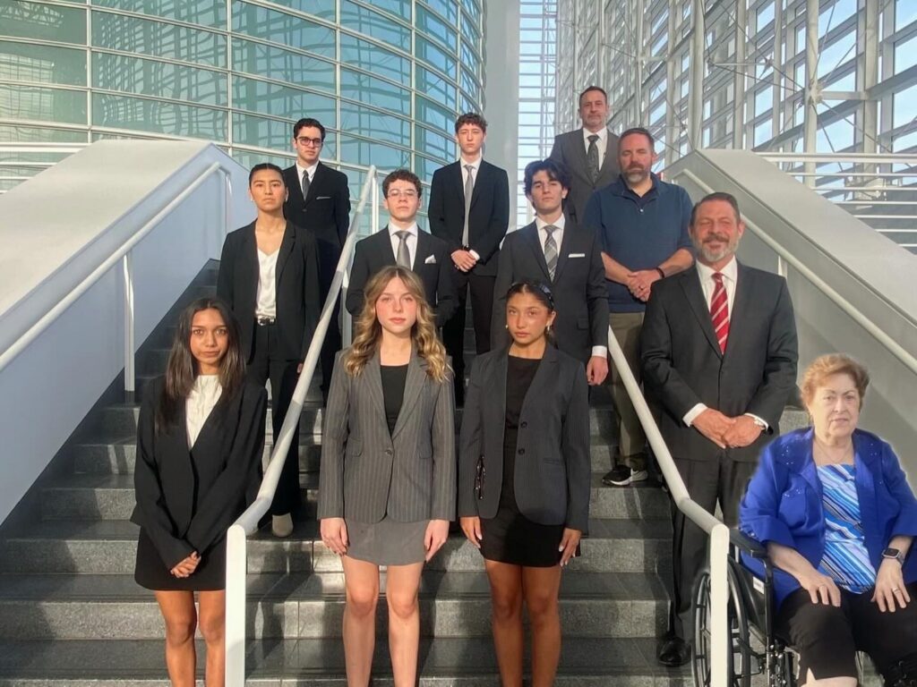 Harris Injury Law Proudly Sponsors Veritas Prep Mock Trial Team’s Championship Journey